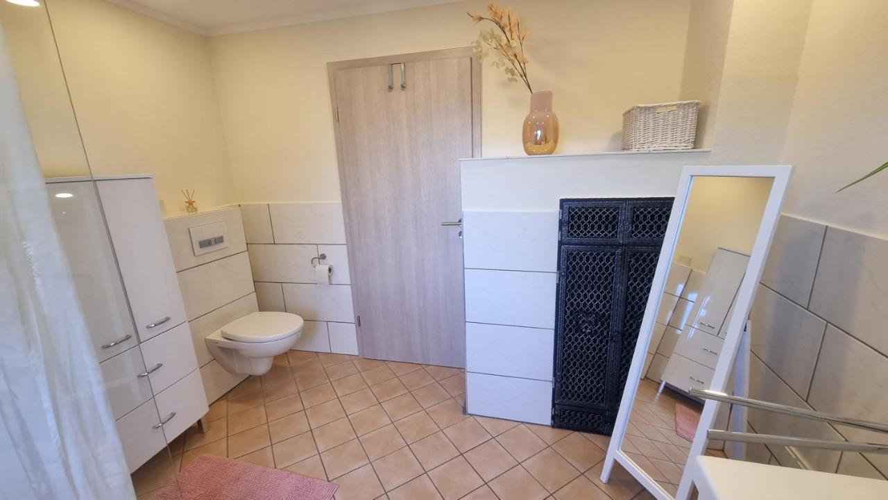 Unter Der Linde Apartment Sankt Wendel Luaran gambar