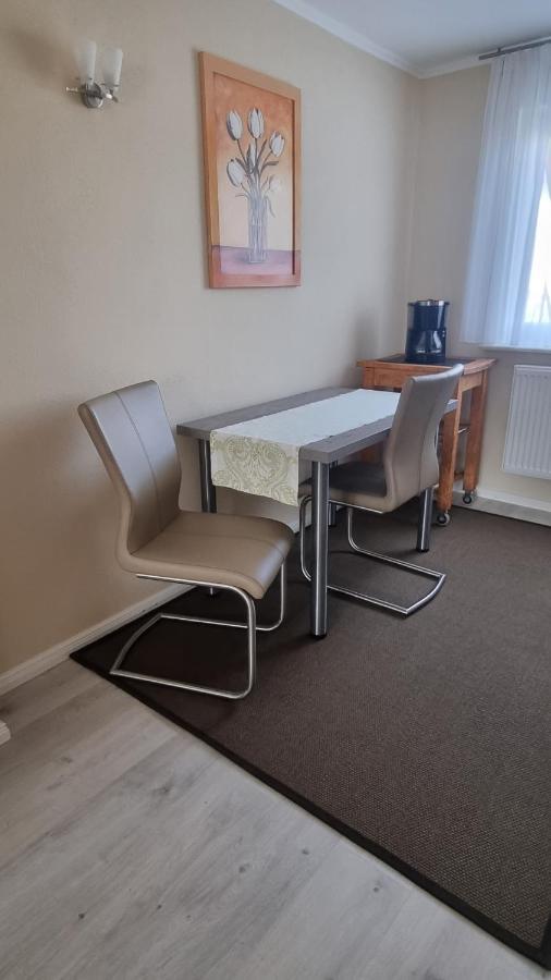 Unter Der Linde Apartment Sankt Wendel Luaran gambar